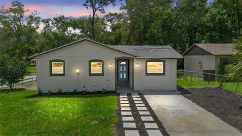 800 W HUBBARD AVENUE, DELAND, FL 32720
