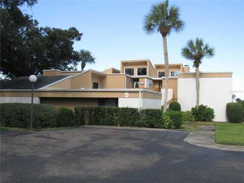 1051 S HIGHLAND STREET, MOUNT DORA, FL 32757