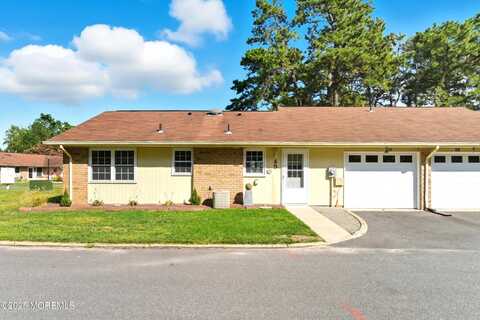 6d Gramercy Lane, Manchester, NJ 08759