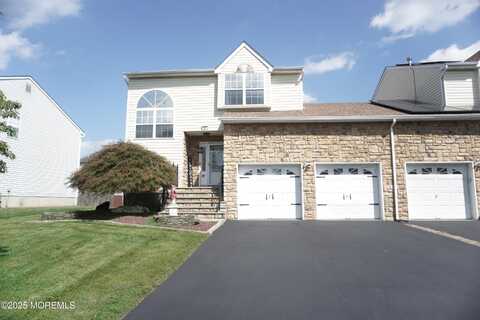 27 Hummingbird Court, Marlboro, NJ 07746