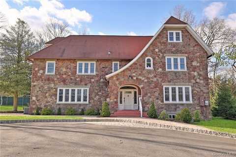 245 E Townline Road, West Nyack, NY 10994
