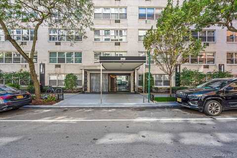 310 E 70th Street, New York (Manhattan), NY 10021