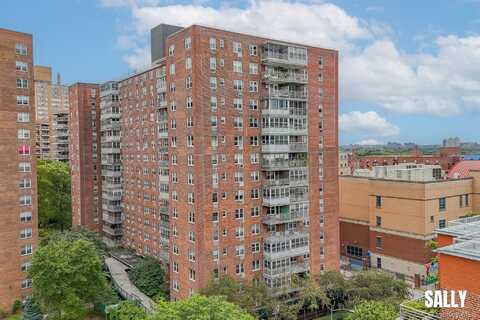 138-10 Franklin Avenue, Flushing, NY 11355