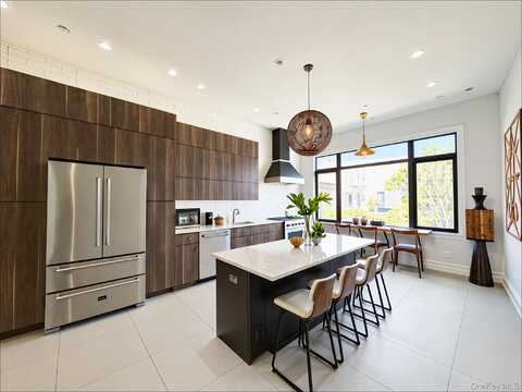 333 Tompkins Avenue, Brooklyn, NY 11216