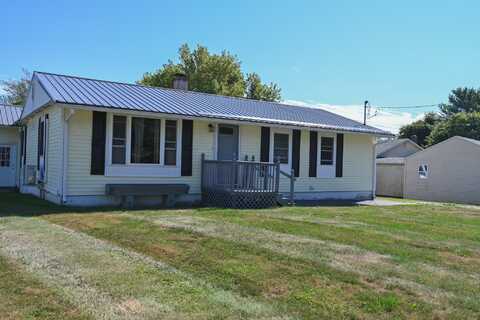 22 Wheelden Heights, Hampden, ME 04444