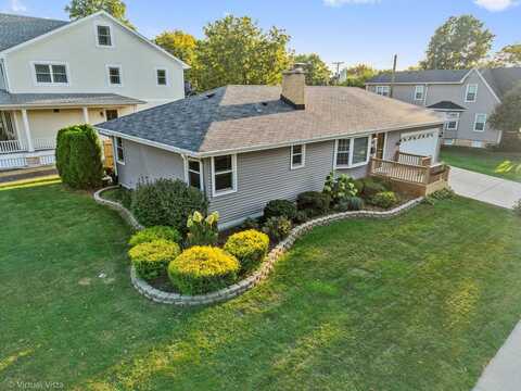509 Gierz Street, Downers Grove, IL 60515