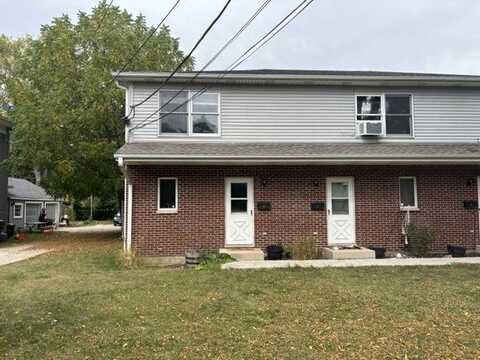 322 W Railroad Street, Marengo, IL 60152