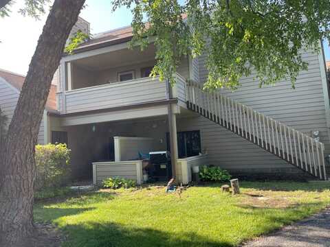 3322 Berwyn Avenue, North Chicago, IL 60064