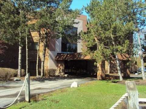 1026 Castilian Court, Glenview, IL 60025