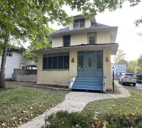 141 Park Avenue, DeKalb, IL 60115