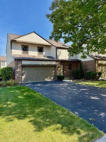 7s341 Augusta Lane, Naperville, IL 60540