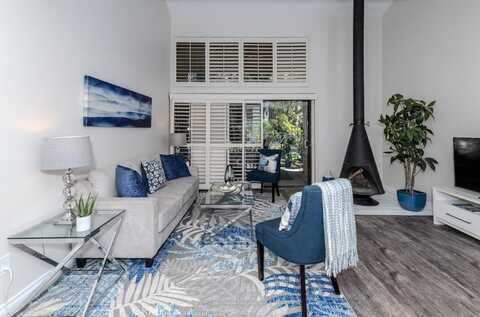 4900 E Chapman Avenue, Orange, CA 92869