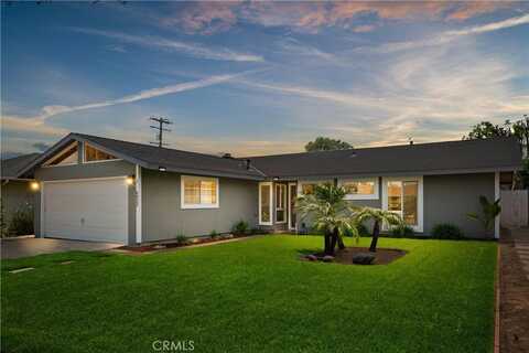 6022 Larchwood Drive, Huntington Beach, CA 92647