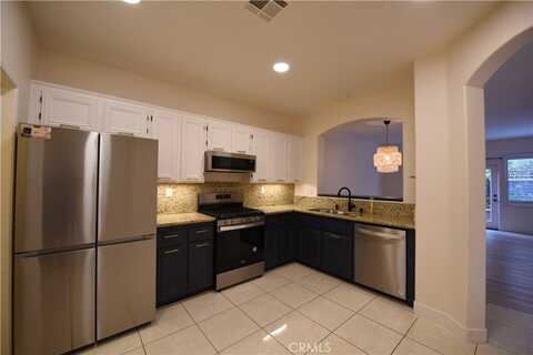 646 Sumner Way, Oceanside, CA 92058
