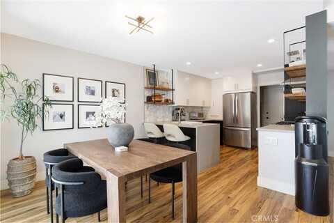390 Deerfield, Irvine, CA 92606