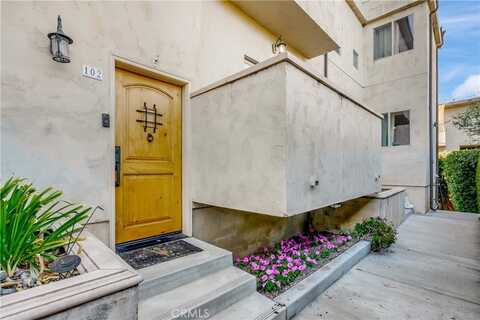 11253 Peach Grove, North Hollywood, CA 91601