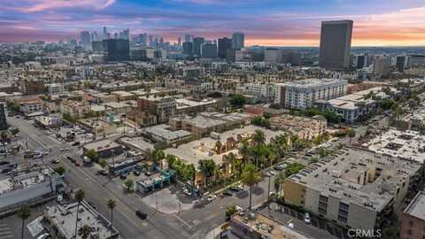 320 S Ardmore, Los Angeles, CA 90020