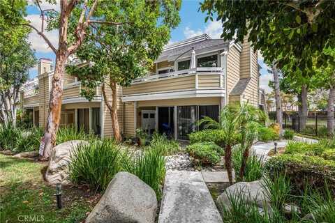 3690 S Bear St., Santa Ana, CA 92704
