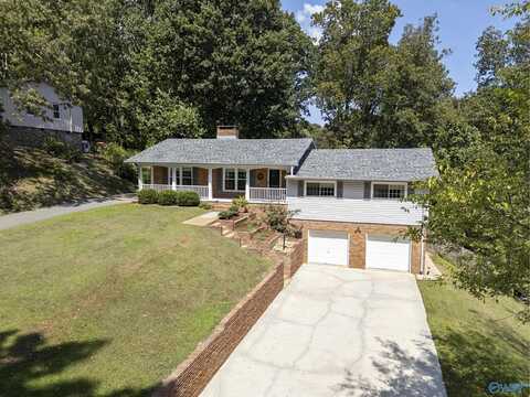 1529 NW Ridge Street, Cullman, AL 35055
