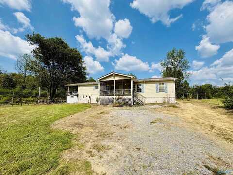286 County Road 1930, Crossville, AL 35962