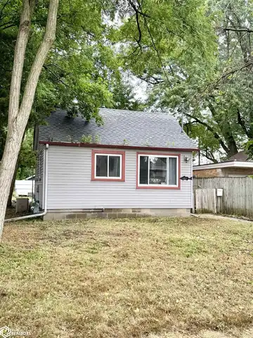 204 S 12th Street, Clear Lake, IA 50428