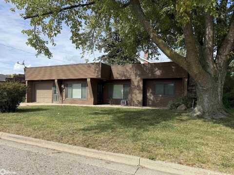 100 W Myrtle Street, Toledo, IA 52342