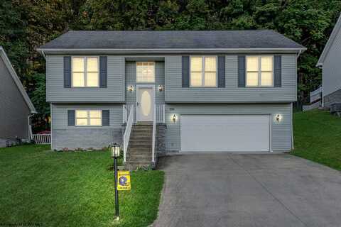 436 December Lane, Morgantown, WV 26508