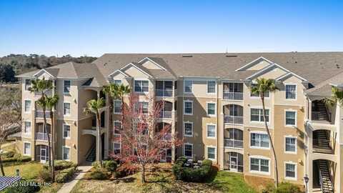 7801 POINT MEADOWS Drive unit: 8202, Jacksonville, FL 32256