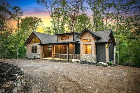 267 Indian Trail, Mc Caysville, GA 30555