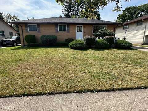 15012 Corridon Avenue, Maple Heights, OH 44137