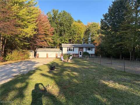4976 Ireland Road, Rome, OH 44085