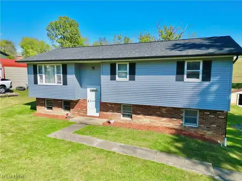 3760 Mona Drive, Zanesville, OH 43701