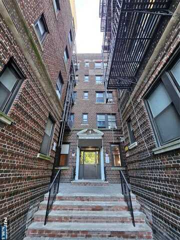 435 79th Street 51, North Bergen, NJ 07047