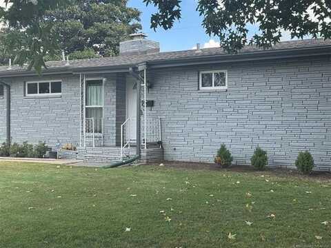 1010 B St NE, Miami, OK 74354