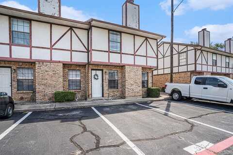 1237 Dallas Drive, Denton, TX 76205