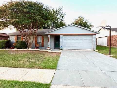 1333 Steinburg Lane, Fort Worth, TX 76134