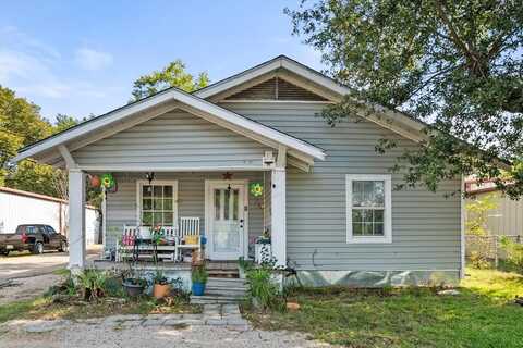 1927 W 2nd Avenue, Corsicana, TX 75110