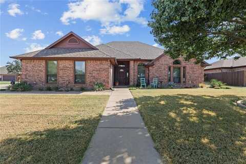 609 Oak Street, Pilot Point, TX 76258