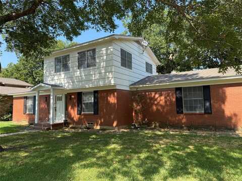 506 Melody Lane, Gainesville, TX 76240
