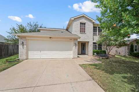 1056 Triple Crown Drive, Fort Worth, TX 76179