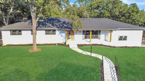 1200 Tanglewood Trail, Euless, TX 76040