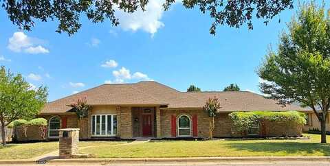 7209 Francisco Drive, Fort Worth, TX 76133