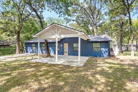 201 Spincaster Lane, Pottsboro, TX 75076