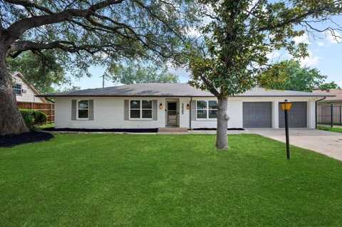 3605 Wayland Drive, Fort Worth, TX 76133