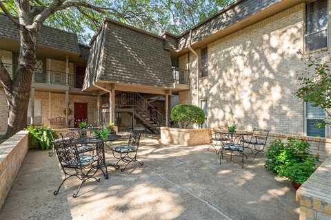 4320 Bellaire Drive S, Fort Worth, TX 76109