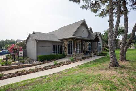 1800 Fuller Wiser Road, Euless, TX 76039