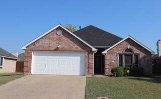 3029 Canary Lane, Midlothian, TX 76065