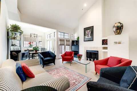 3235 Cole Avenue, Dallas, TX 75204