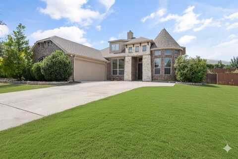 701 Edgewood Drive, DeSoto, TX 75115