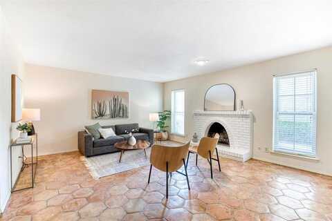 7725 Meadow Park Drive, Dallas, TX 75230